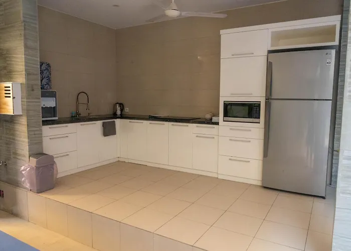 Lestari Villa Legian (Bali)